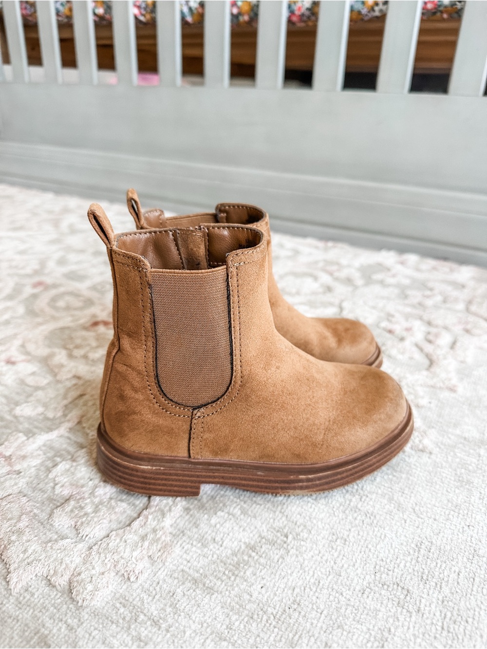 H&M Chelsea Boots size 11